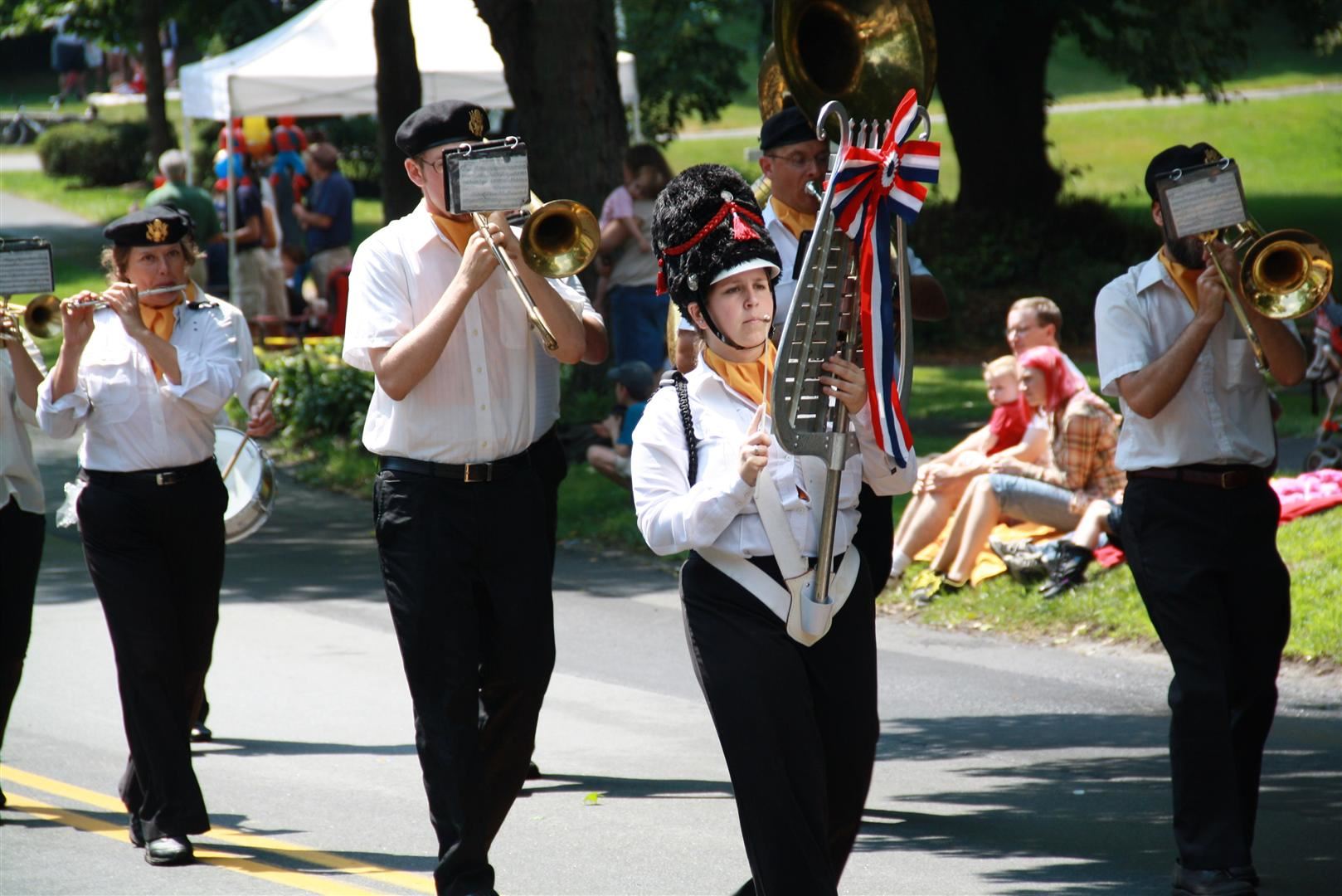 Parade Band 2